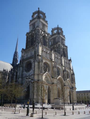 Photo of Sainte-Croix Cathedral from the north west  to illustrate the Orléans Cathedral Tour.