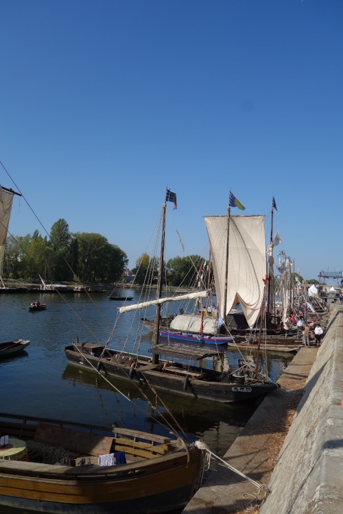 Traditional boats on the Loire River during the Loire Festival each 2 years in september 