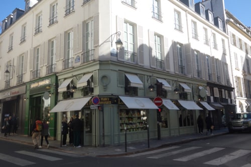 Photo of Ladurée boutique (Macarons, Pasteries), rue Bonaparte to illustrate the Saint Germain guided tour Paris.