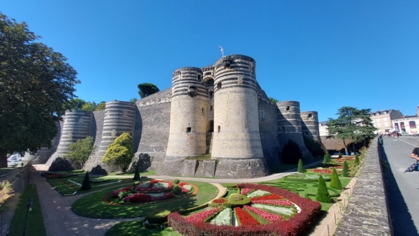Foto del castillo d'Angers para ilustrar la visitas guiadas del Valle del Loira.