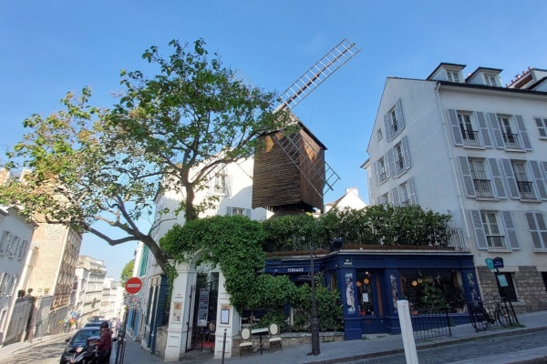 Photo of the Moulin de la Galette to illustrate the Montmartre Private Tour in Paris, France.