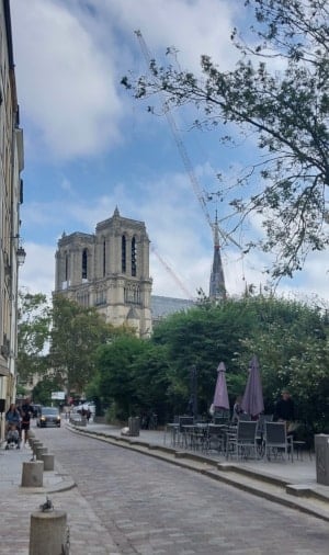 Notre-Dame Cathedral from rue Saint-Julien-le-Pauvre to illustrate the Île de la Cité Walking Tour in Paris, France.