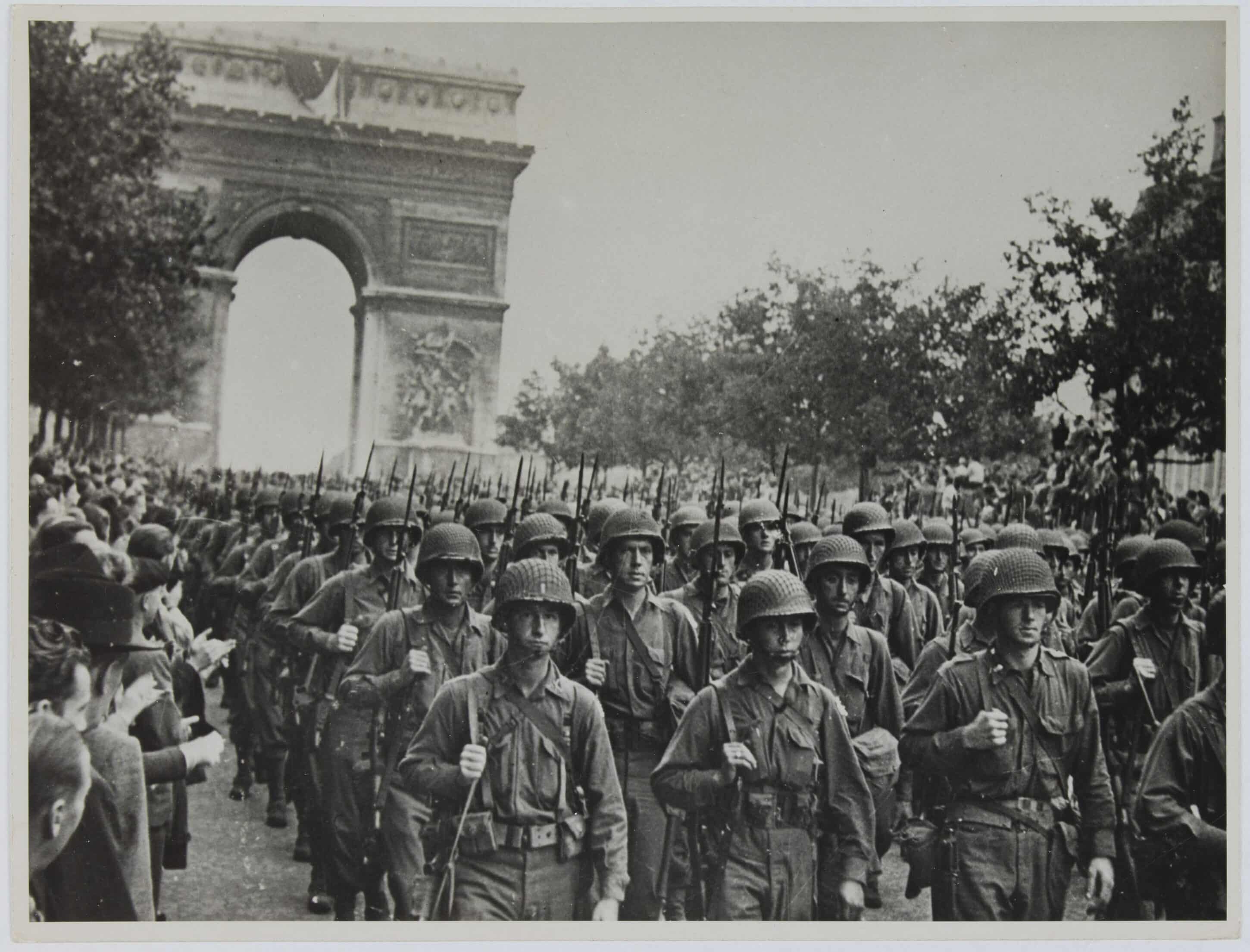 Paris World War 2 Tour | Broaden Horizons Paris Private Tours