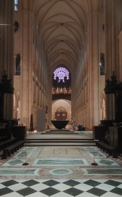 Notre-Dame cathedral nave viewed from the choir. Paris, France.