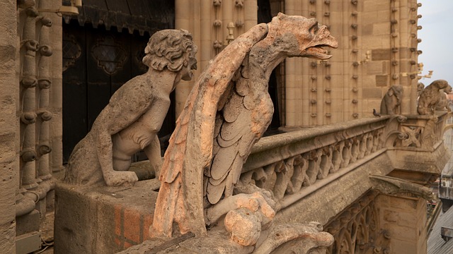 Four famous chimeras on the south face of Notre Dame's north tower The Eagle, the Man-lion, the Little elephant, and the Leopard.